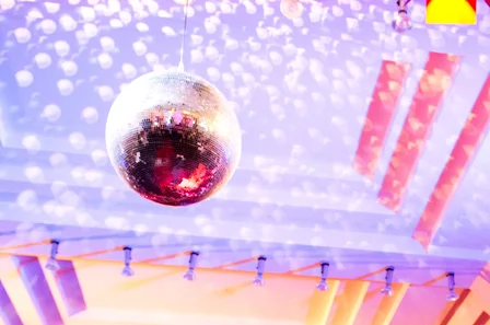 Discokugel Venussaal