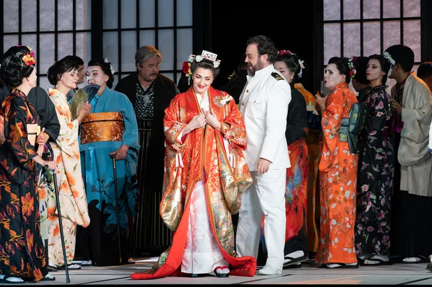 Madama Butterfly